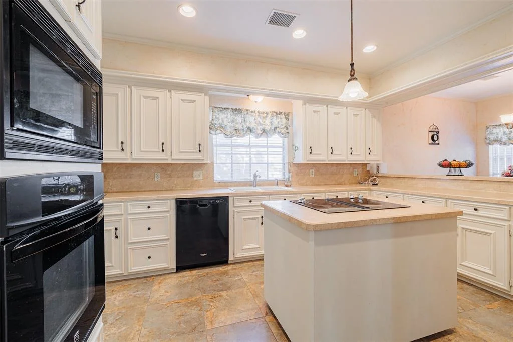 Photo of 20658 Castle Bend Drive