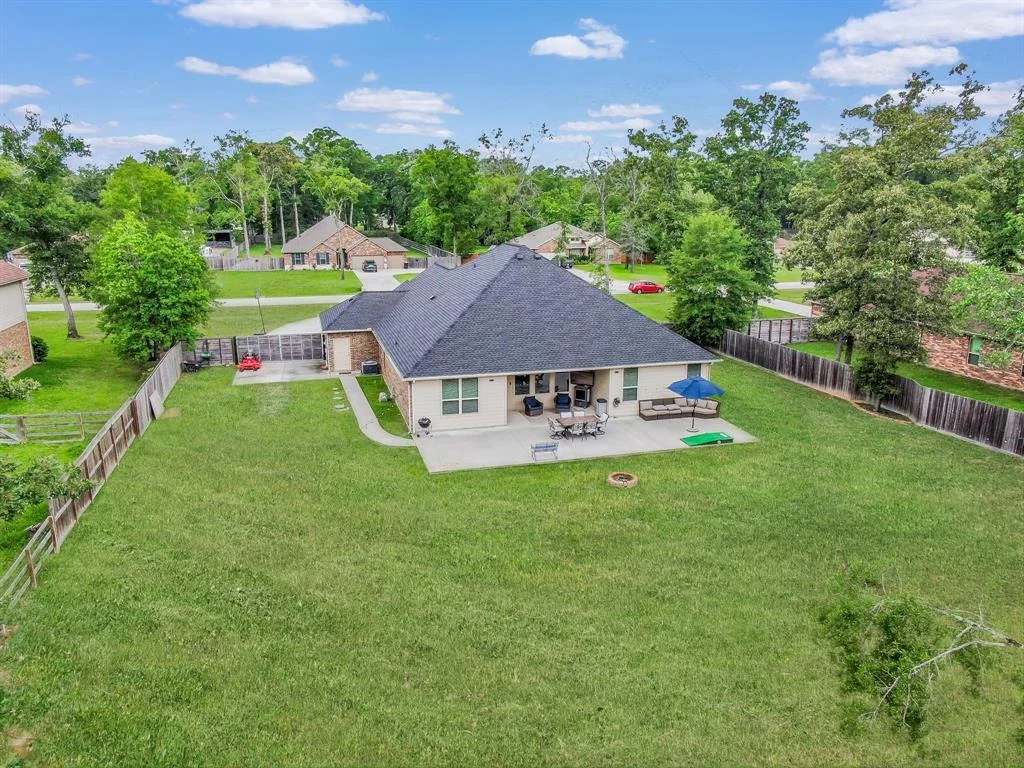 Photo of 9175 White Tail Drive