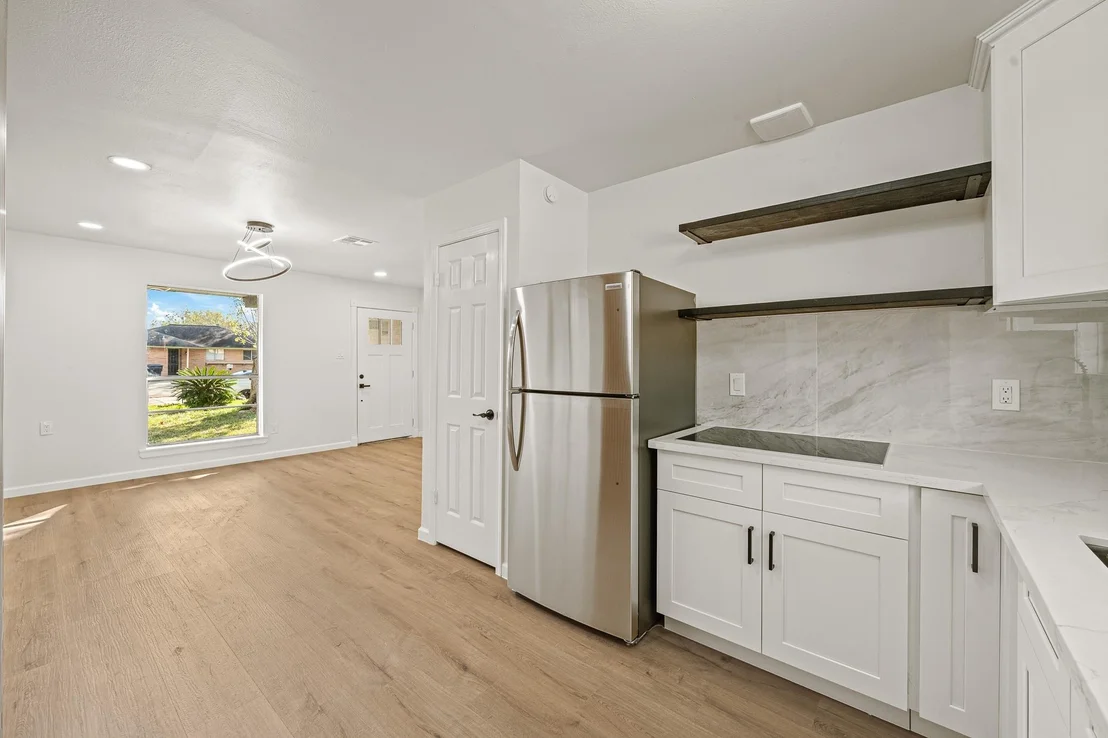 Photo of 11059 Vailview Drive