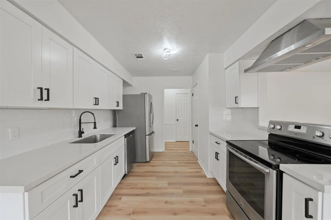Photo of 601 Midway Drive