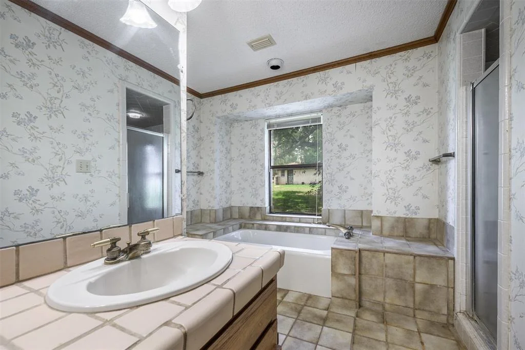 Photo of 207 Oak Hill Drive