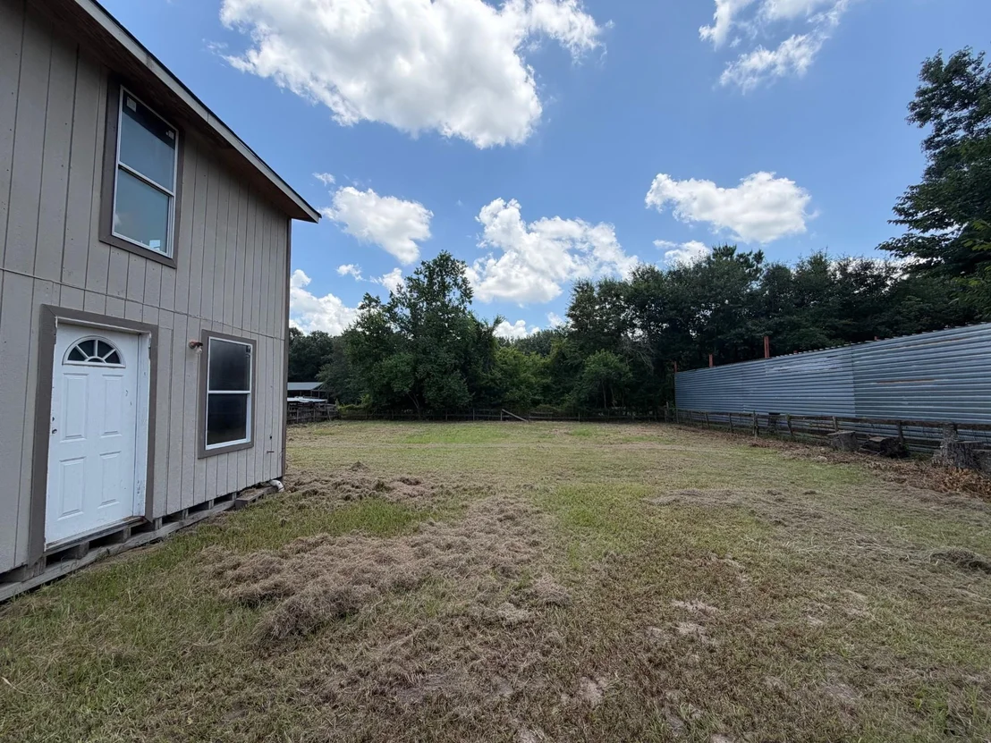 Photo of 15955 Westgate Road