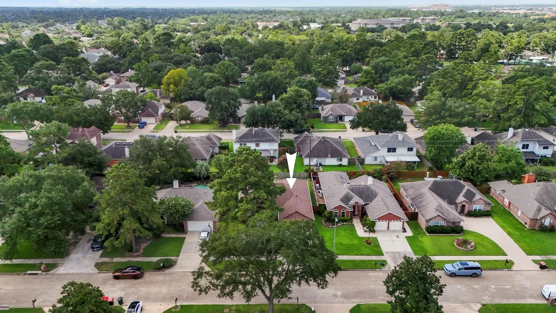 Photo of 16207 Indian Cypress Drive