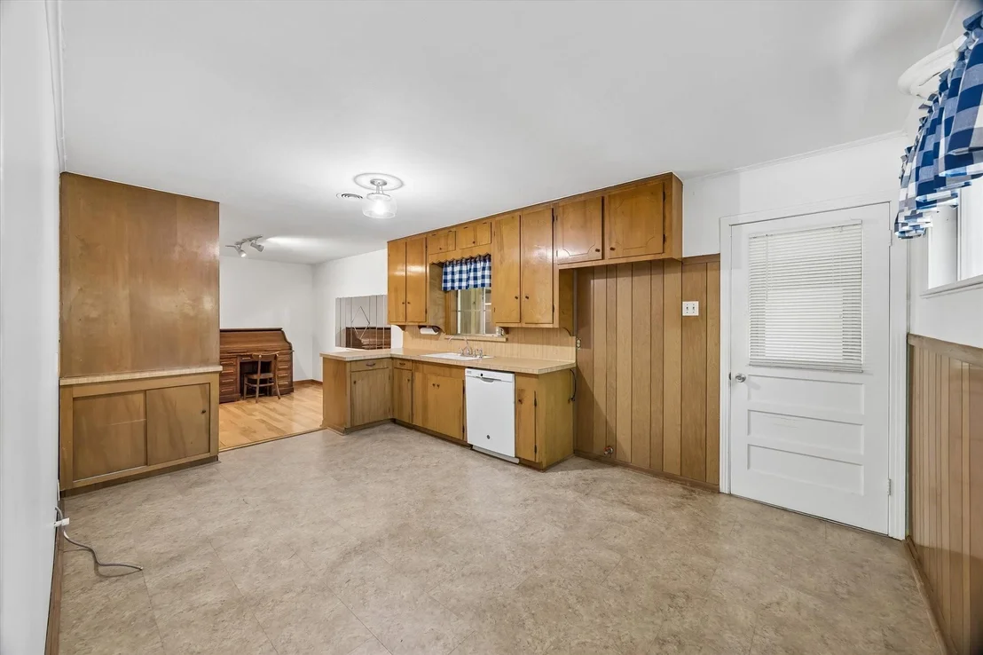 Photo of 233 W Obion Road