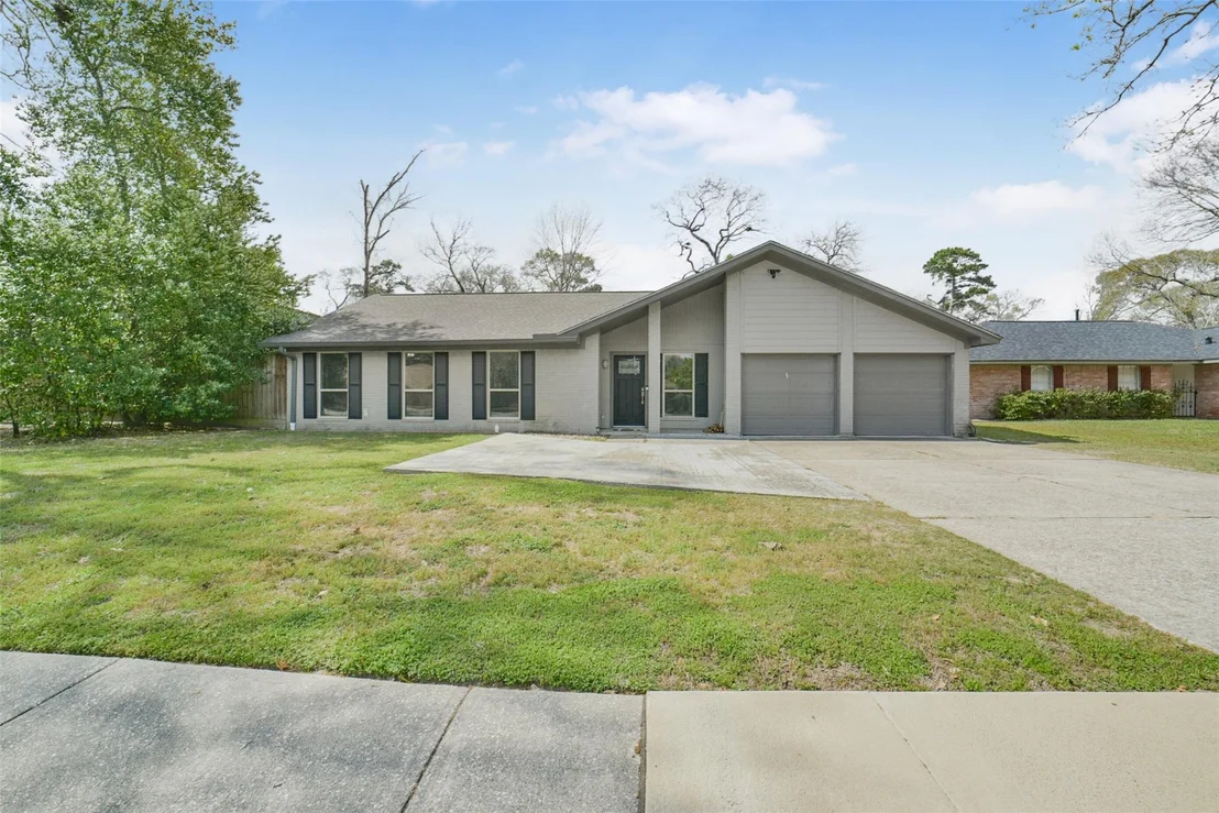 Photo of 25631 Glen Loch Drive