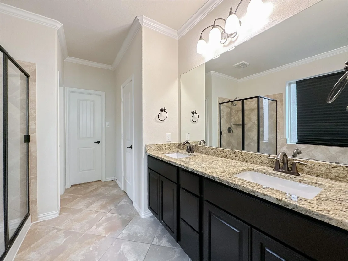 Photo of 110 S Sawbridge Circle