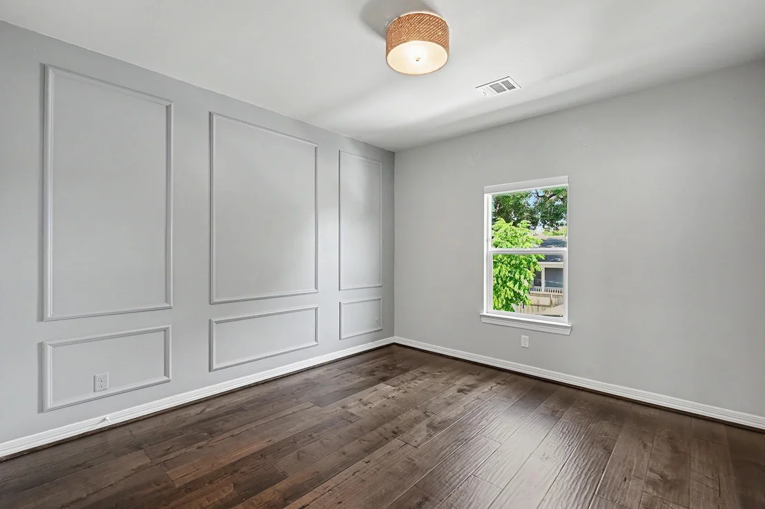 Photo of 1906 Gardenia Drive