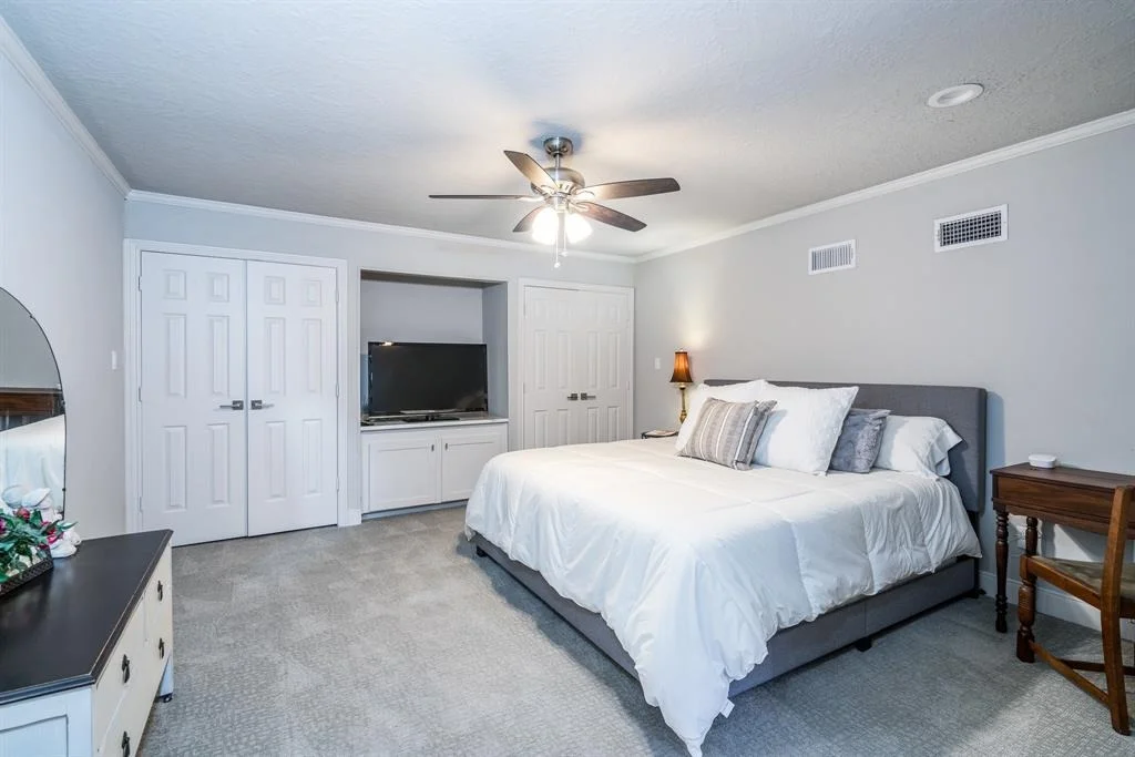 Photo of 3303 Torrey Pines Drive