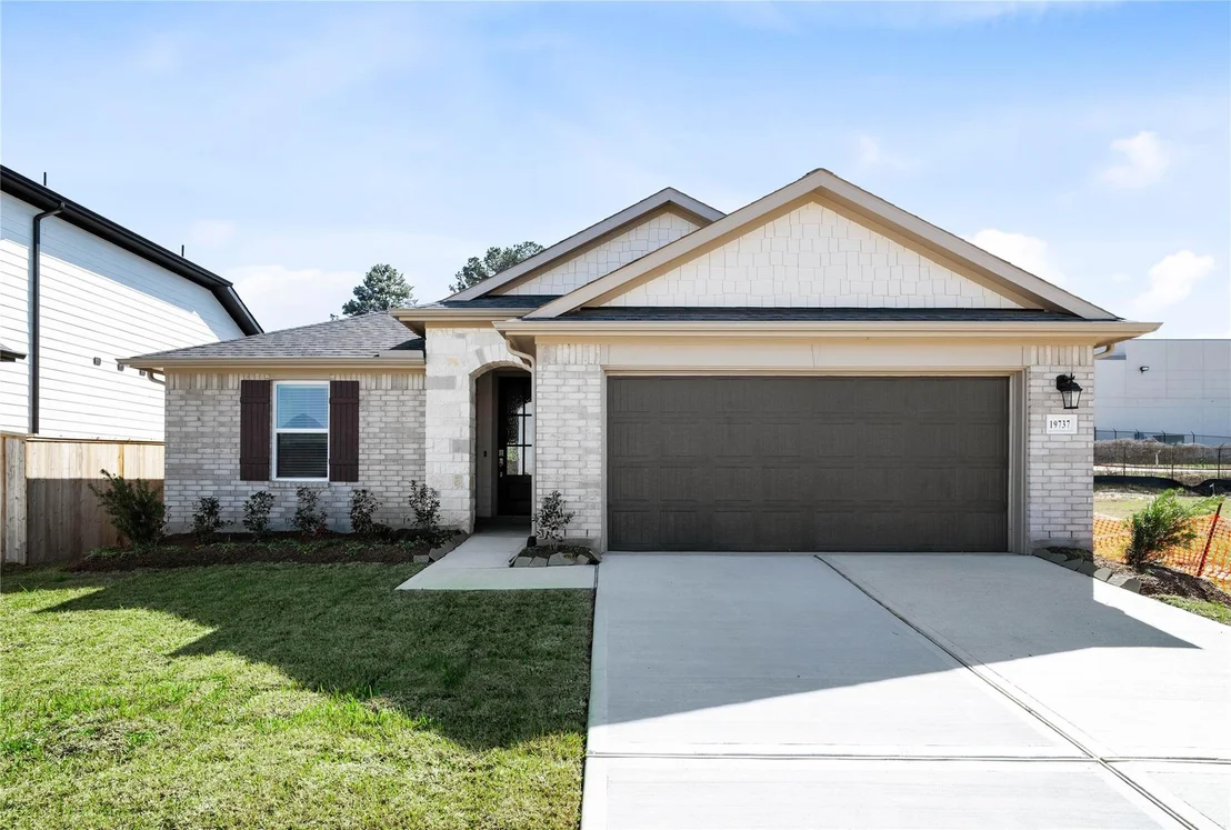 Photo of 19737 Flag View Drive