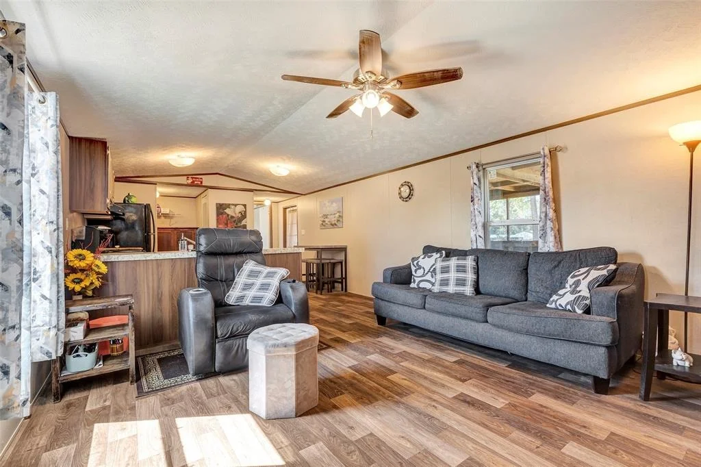 Photo of 749 Bradford Street