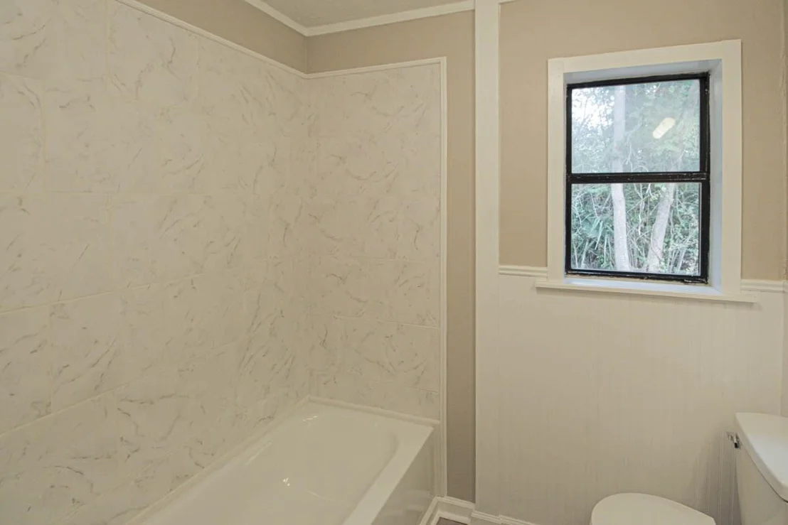 Photo of 345 Cherokee Lane