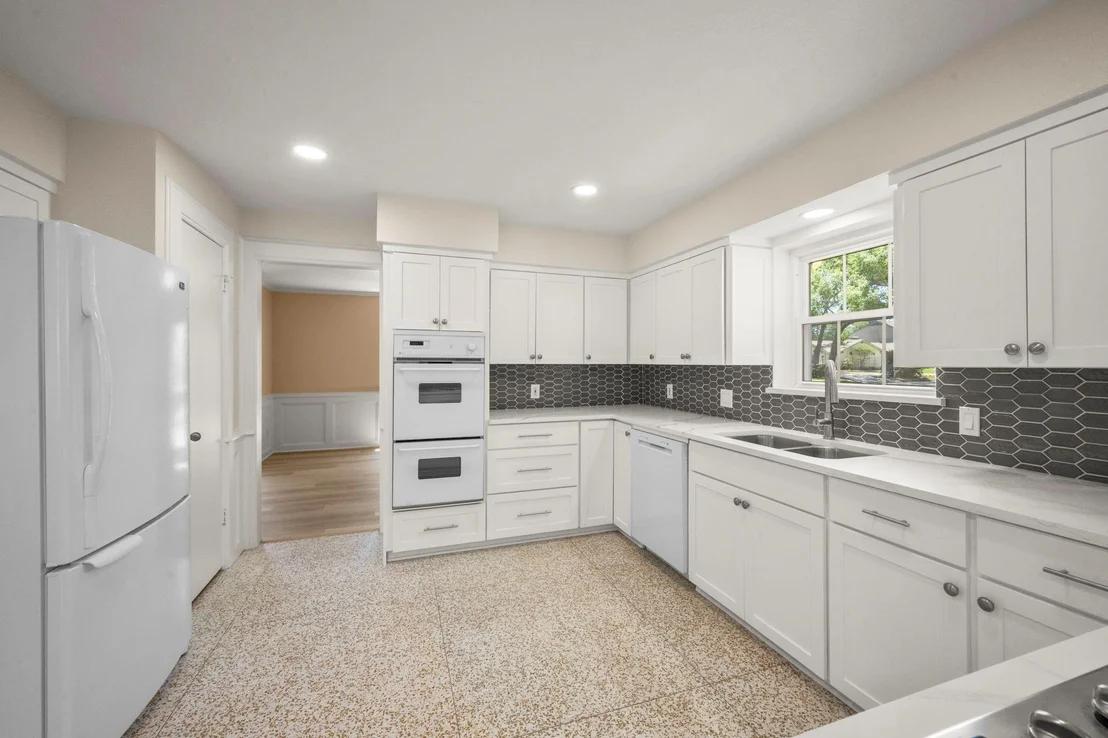 Photo of 518 Magic Oaks Drive