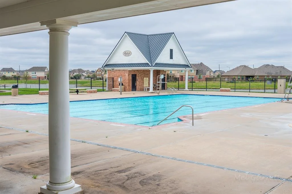 Photo of 522 Arbor Green Lane