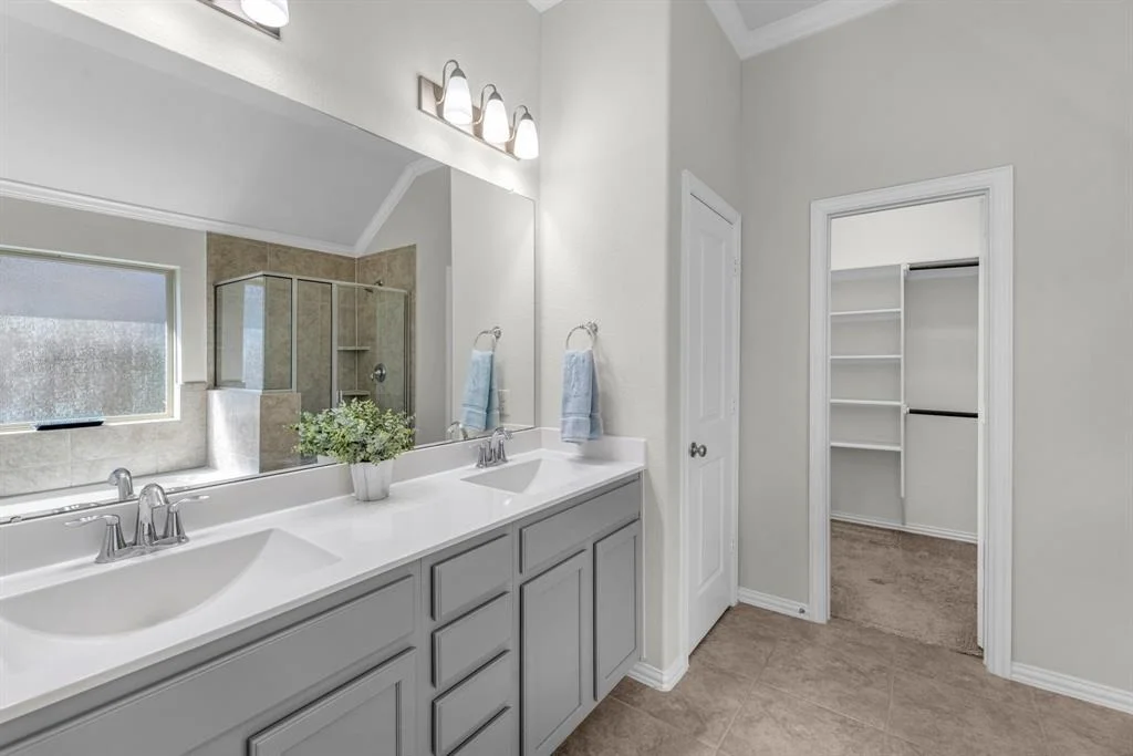 Photo of 3438 Crescent Vista Drive