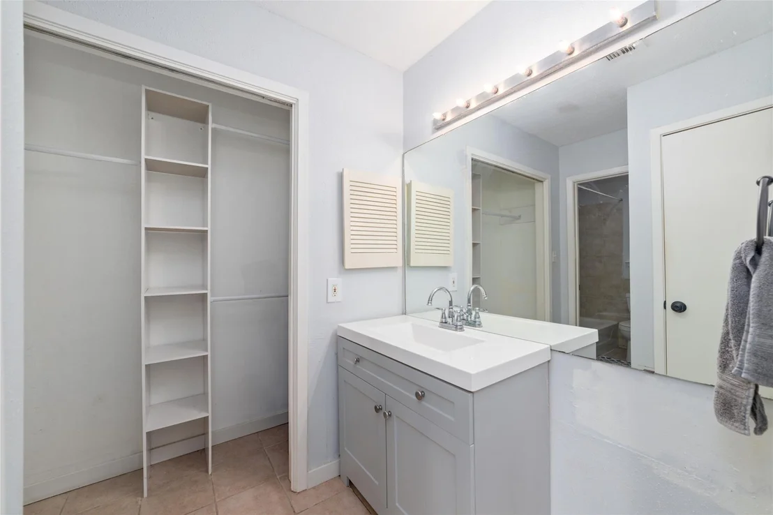 Photo of 10819 Berry Tree Drive