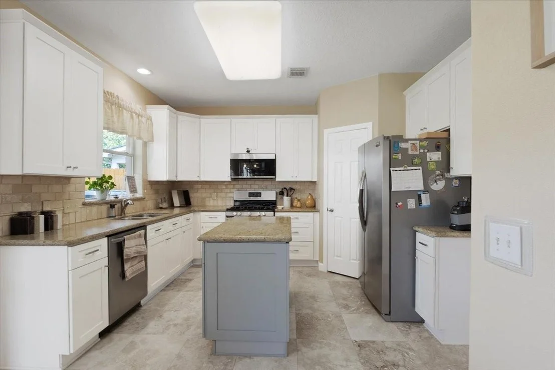 Photo of 20806 Medallion Pointe Drive