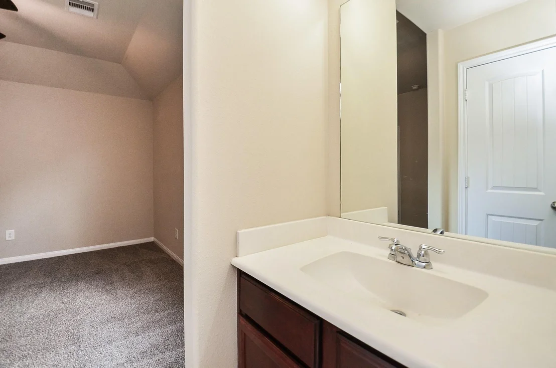 Photo of 24735 Colonial Maple Drive
