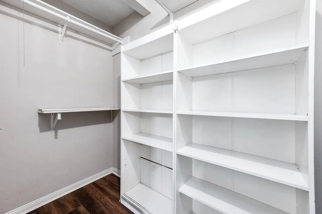 Photo of 7526 Antoine Drive