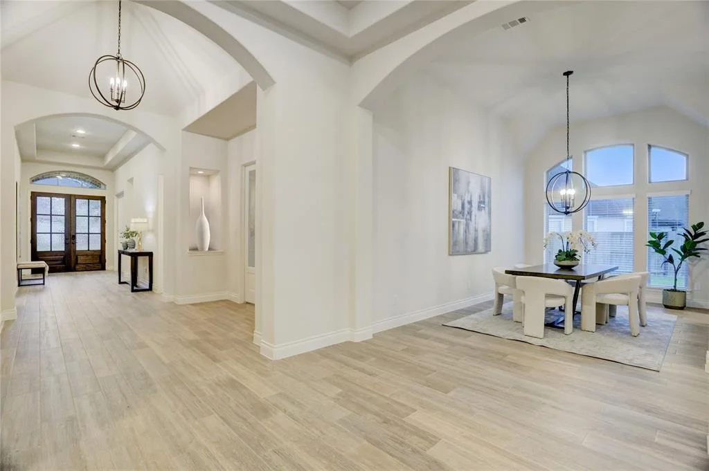 Photo of 10302 Terra Street