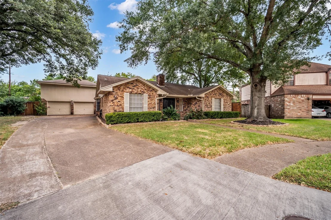 Photo of 8043 Zimmermann Drive
