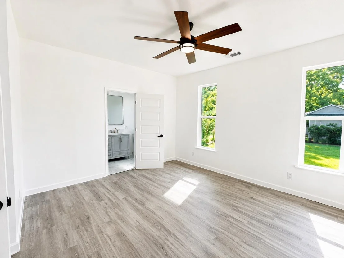 Photo of 1010 Linden Street