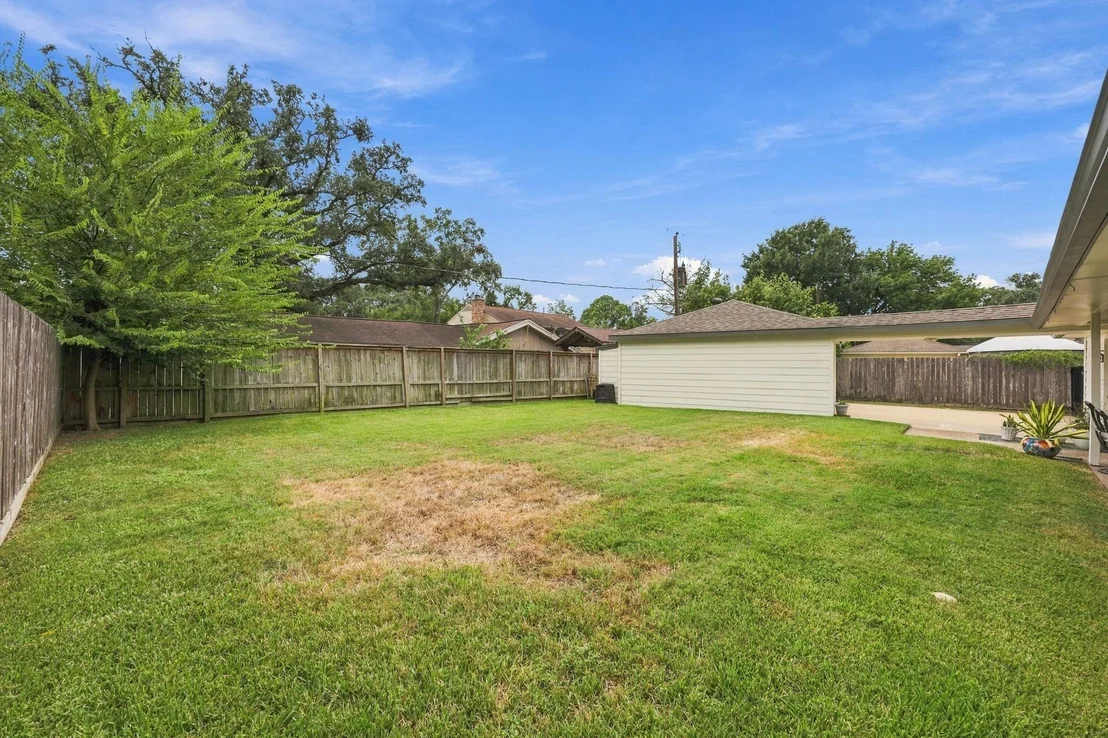 Photo of 11307 Valley Spring Drive