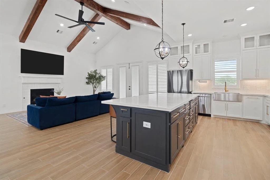 Photo of 9603 Neon Moon Drive
