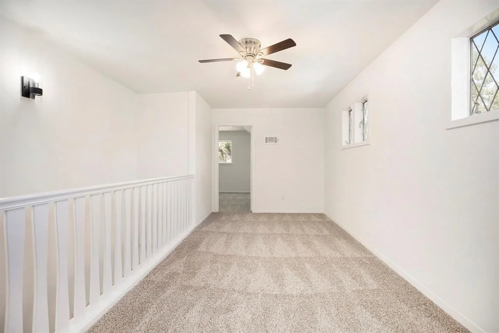 Photo of 223 Pin Oak Drive