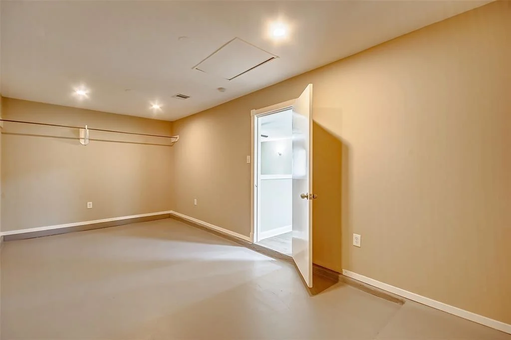 Photo of 710 Stonewall Drive