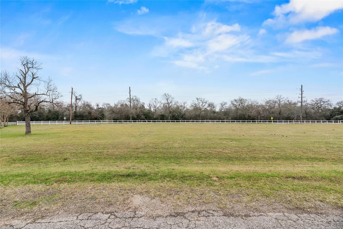 Photo of 2718 Bell Bottom Circle