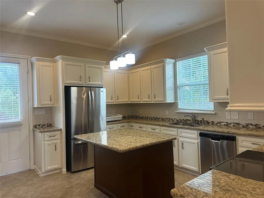Photo of 7550 Almeda Genoa Road