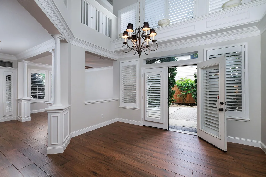 Photo of 18 Doeskin Place