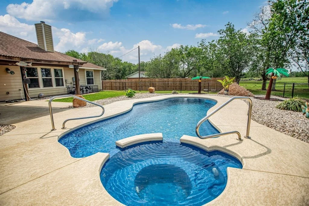 Photo of 590 Jacob Road