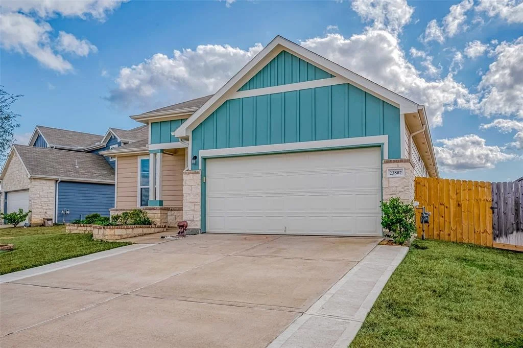 Photo of 23807 Thistle Spud Lane
