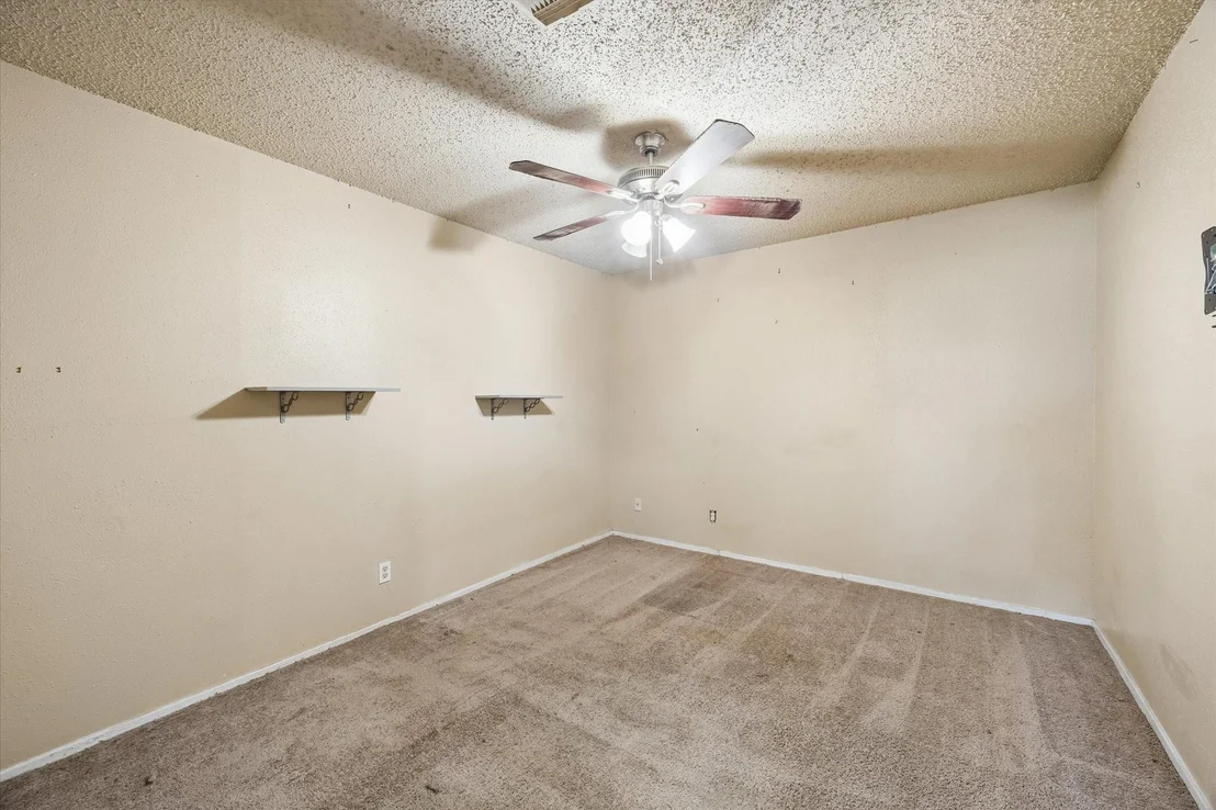 Photo of 23423 Canyon Lake Drive