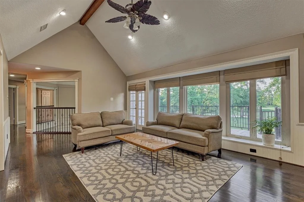 Photo of 24718 Creekview Drive