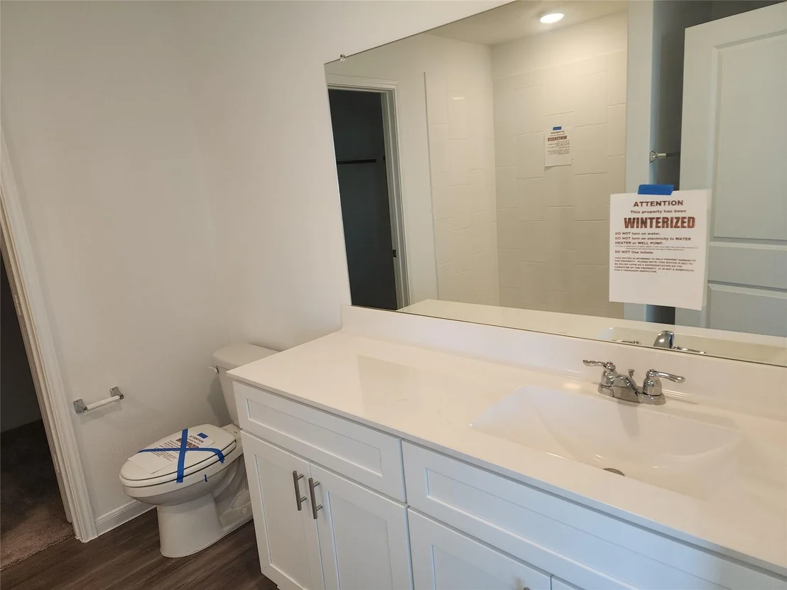 Photo of 25812 Hedgerow Drive
