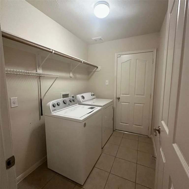 Photo of 1005 Summer Park Boulevard