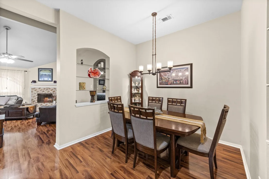 Photo of 6527 Harcourt Bridge Drive