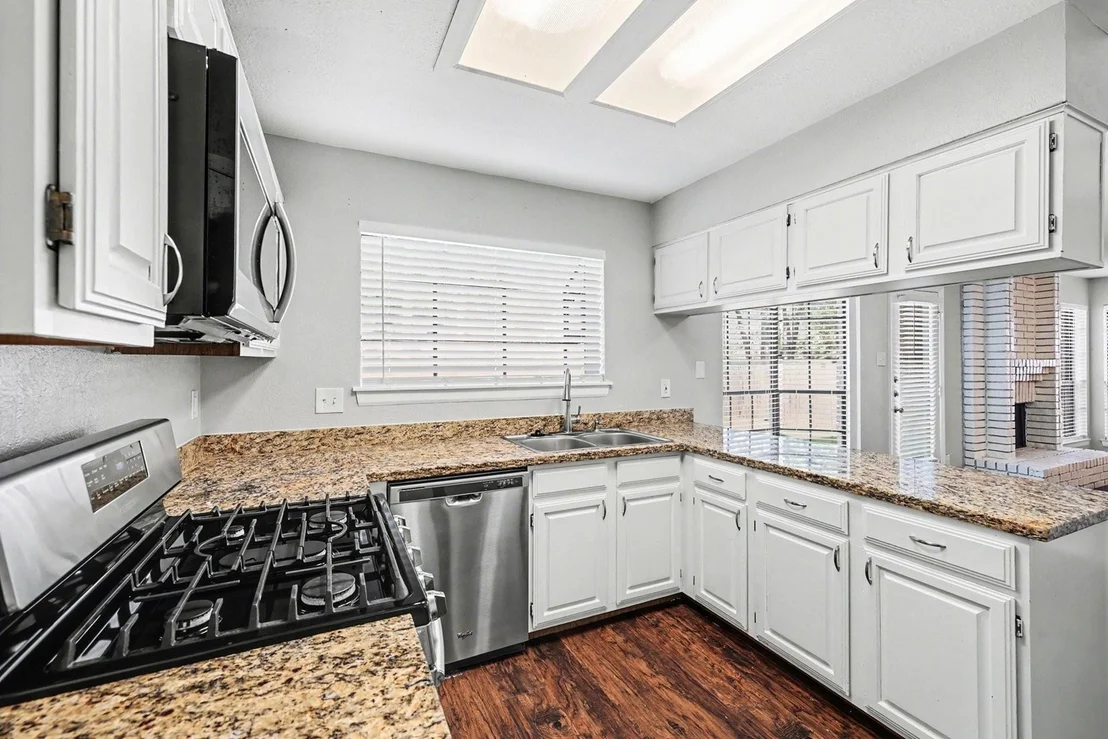 Photo of 134 E Pathfinders Circle