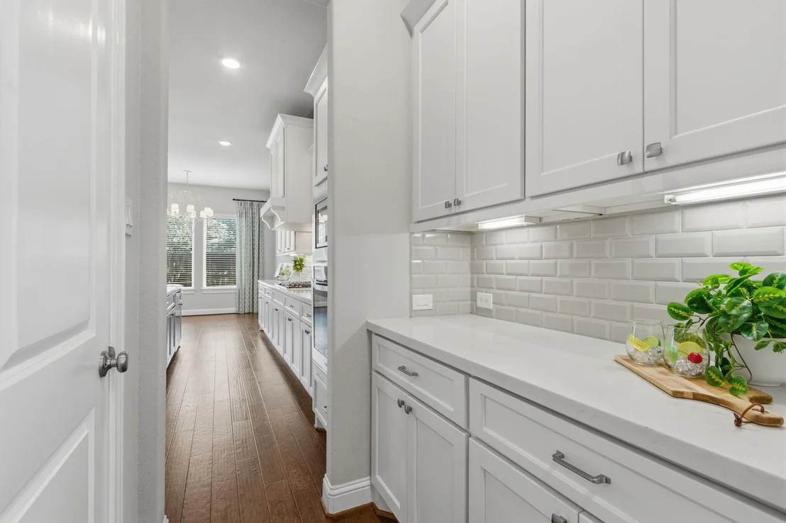 Photo of 28229 Beckwood Drive