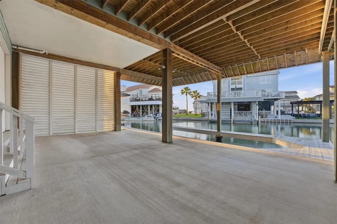 Photo of 438 Amanda Circle