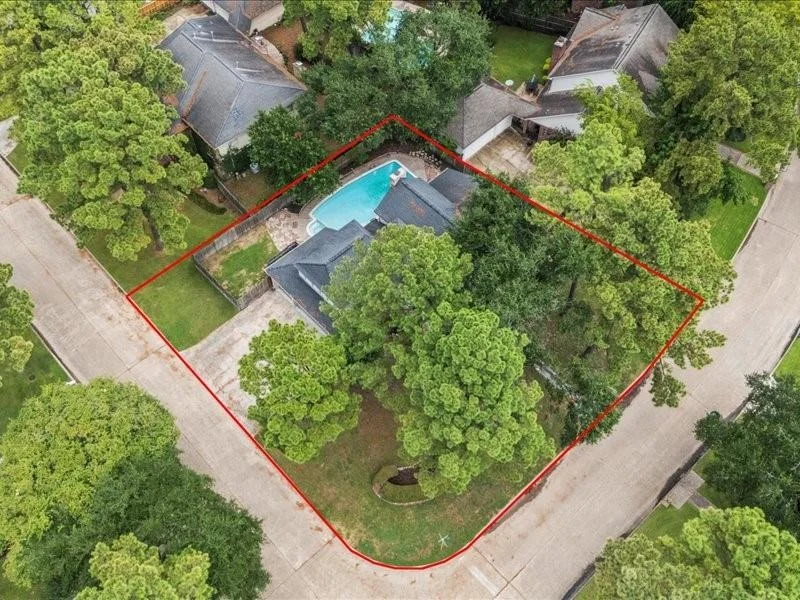 Photo of 8614 Delachase Circle