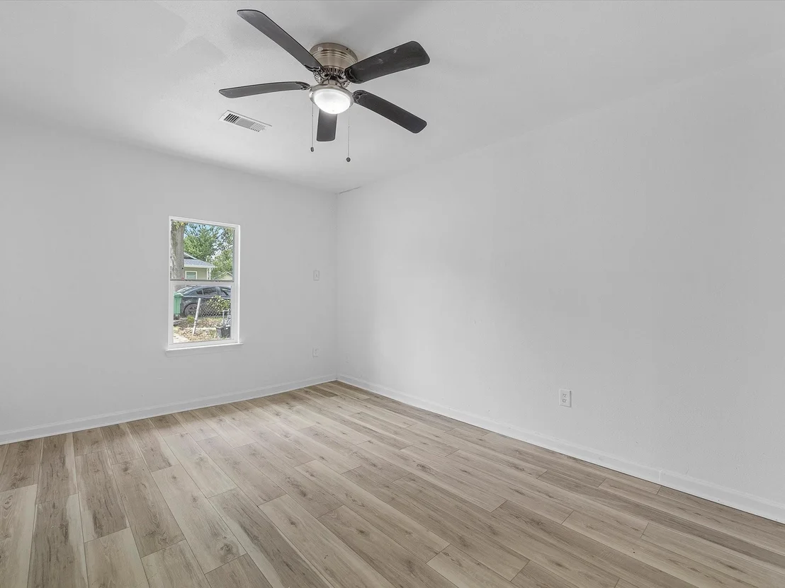 Photo of 8161 Record Street