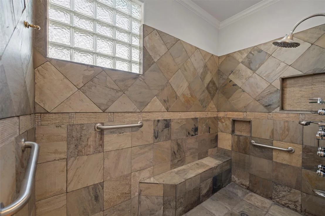 Photo of 1315 Edwards Drive
