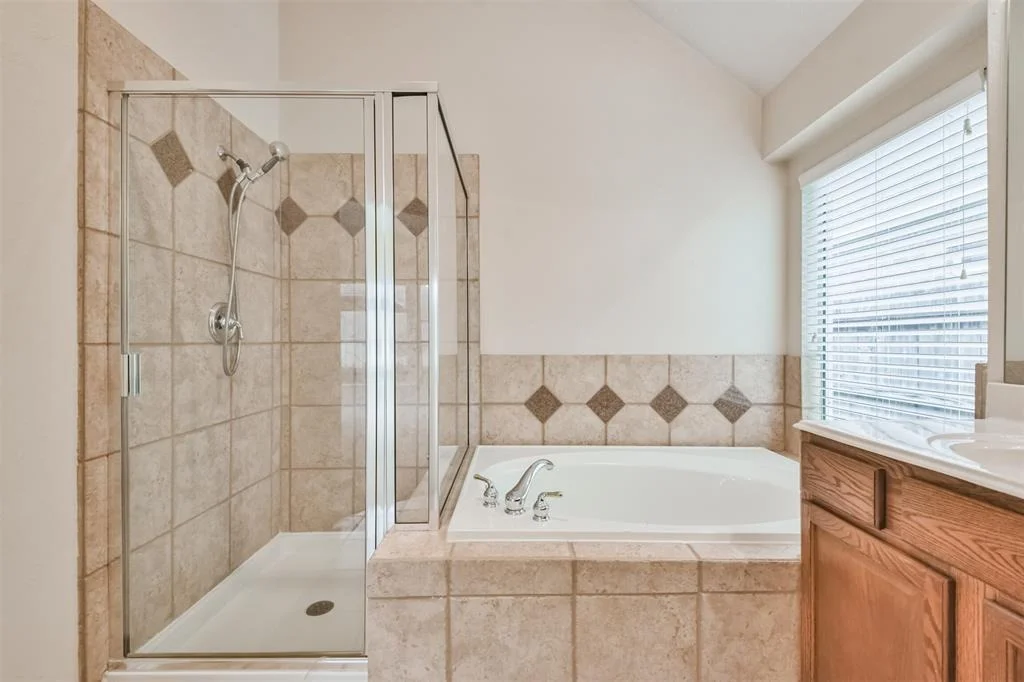 Photo of 241 Kettering Lane
