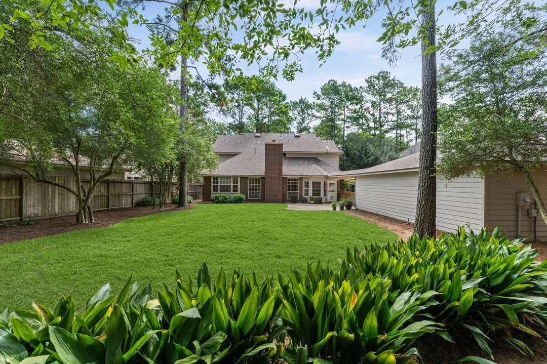 Photo of 92 W Sandalbranch Circle