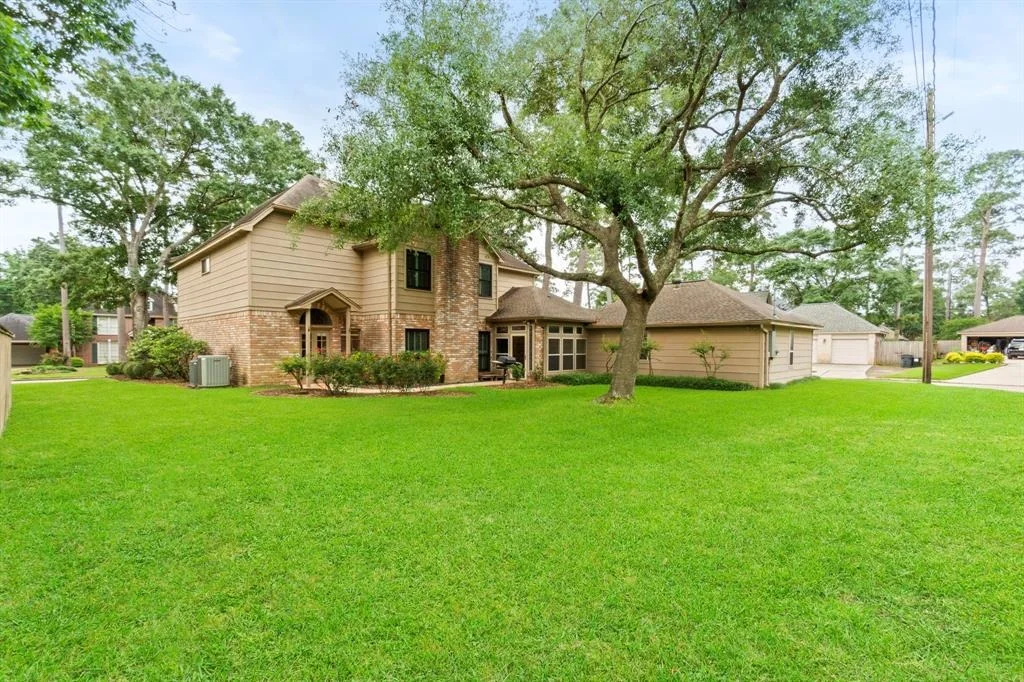 Photo of 5730 Springton Lane
