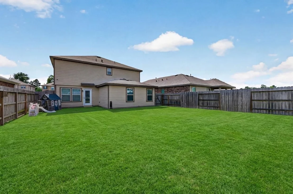 Photo of 1167 Clonmore Court