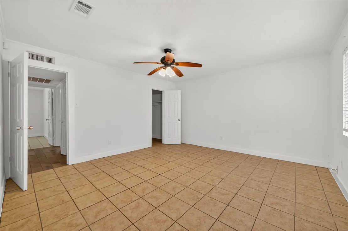 Photo of 5039 Shadowridge Drive